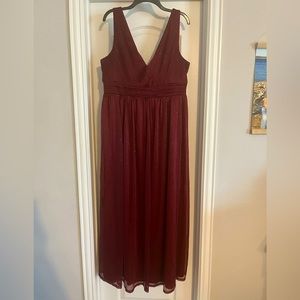 Formal Burgundy dress with sparkles. 2x v neck and back
